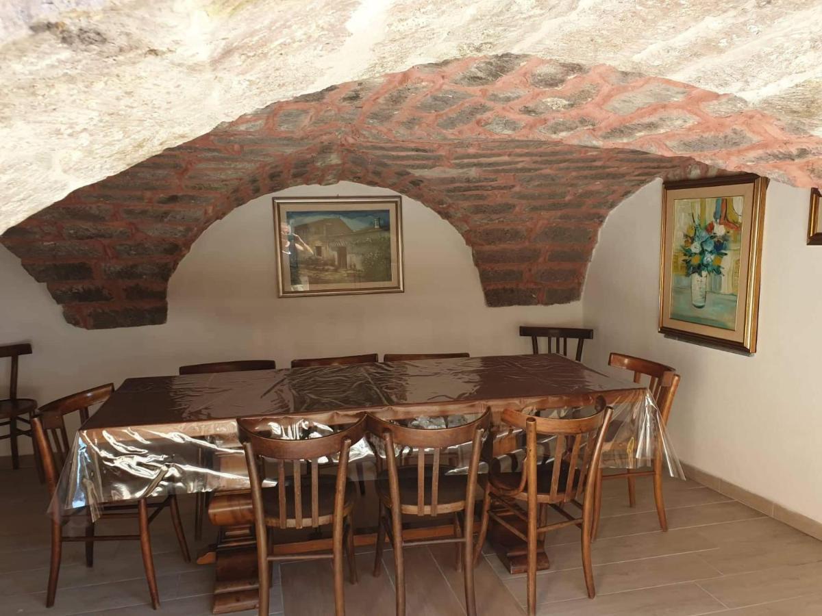 Estia Bed and Breakfast Scano Montiferro Εξωτερικό φωτογραφία